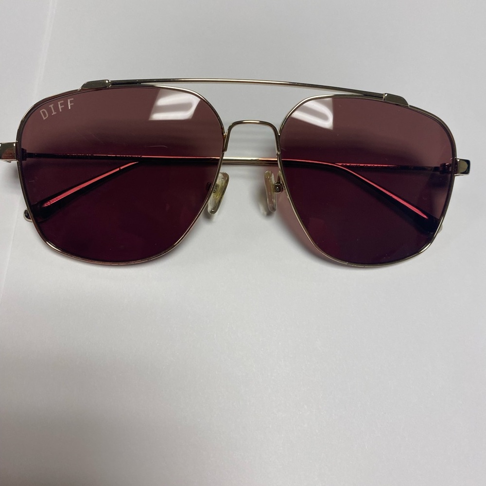 Diff sunglasses preowned